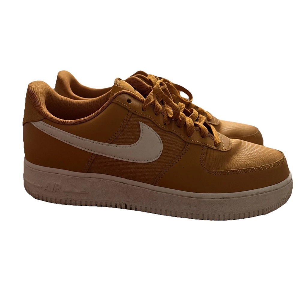 Size 11 Nike Air Force 1 '07 SE Low Monarch Canvas